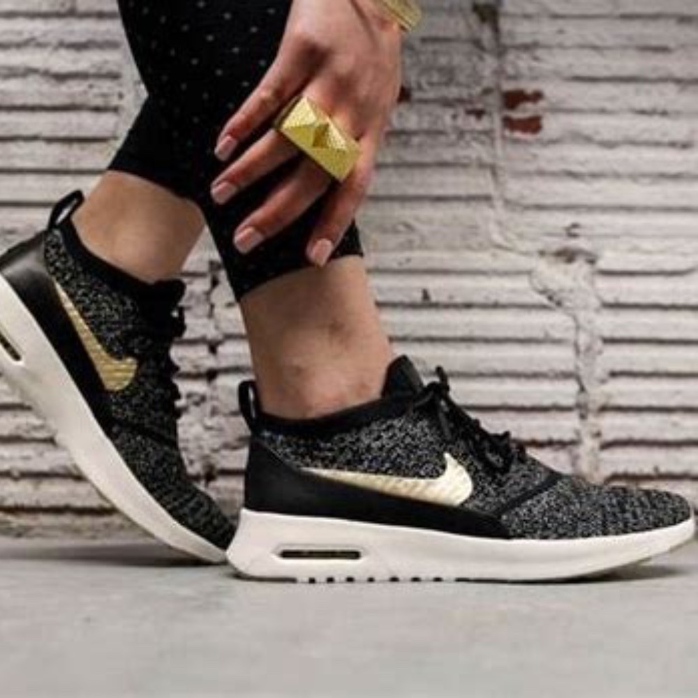 NWOB Nike Air Max Thea Ultra Flyknit Black & Gold